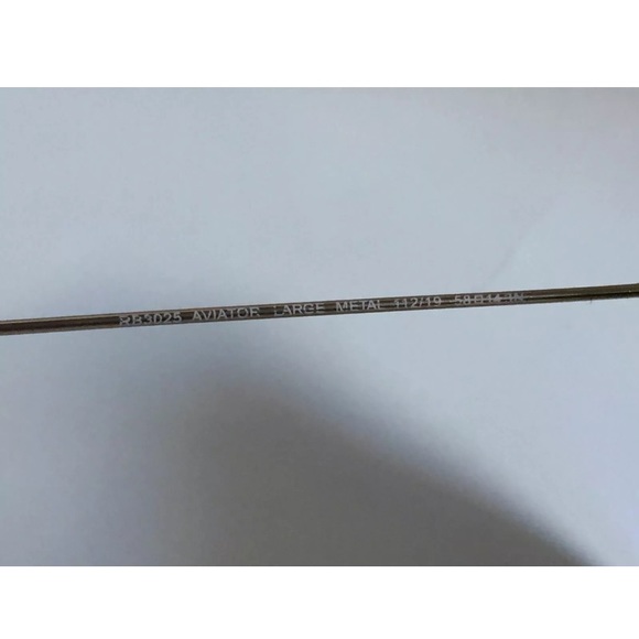 Ray Ban Green Aviators - Picture 3 of 4